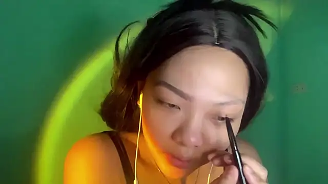 TerisaYellow online show from 11, 2, 2026