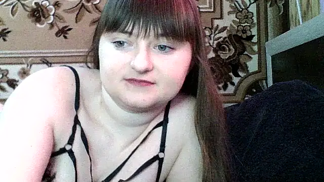 Snapshot of LuckyLust15 chatting on 5, 2, 2026 LuckyLust15 online show from 5, 2, 2026