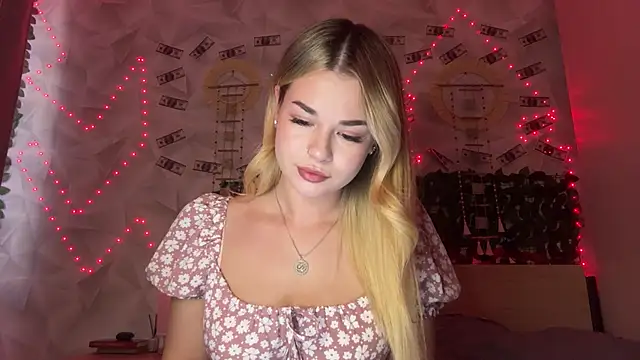 Karina vibe online show from 16, 4, 2026