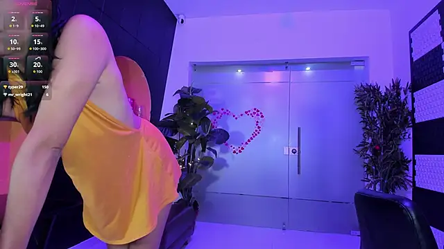 Snapshot of MiaKarsson chatting on 1, 4, 2026 MiaKarsson online show from 1, 4, 2026