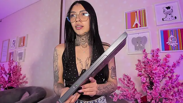 Ashley Blum  online show from 20, 3, 2026