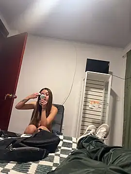 Snapshot of joeandlove chatting on 13, 2, 2026 joeandlove online show from 13, 2, 2026