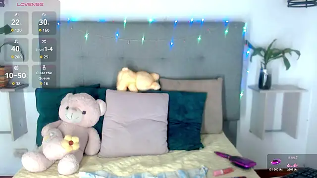 Sophia Valentina online show from 17, 4, 2026