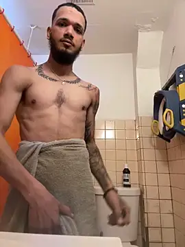 Snapshot of EnanoVerga chatting on 3, 2, 2026 EnanoVerga online show from 3, 2, 2026