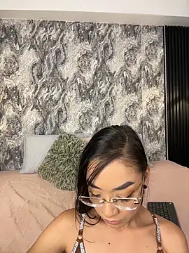 Snapshot of Mialarouse chatting on 10, 2, 2026 Mialarouse online show from 10, 2, 2026