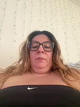 JasmineGlow7 online show from 21, 4, 2026