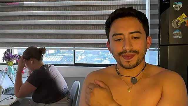 Sofii n Diego online show from 6, 4, 2026