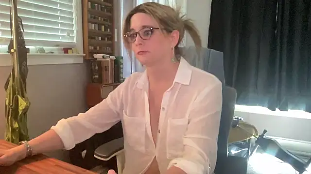 Snapshot of wetrainbows chatting on 10, 3, 2026 wetrainbows online show from 10, 3, 2026