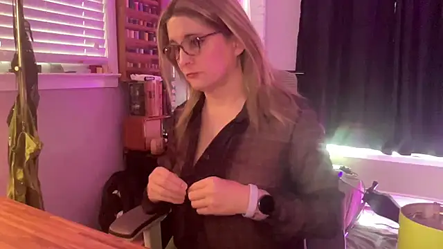 Snapshot of wetrainbows chatting on 11, 3, 2026 wetrainbows online show from 11, 3, 2026