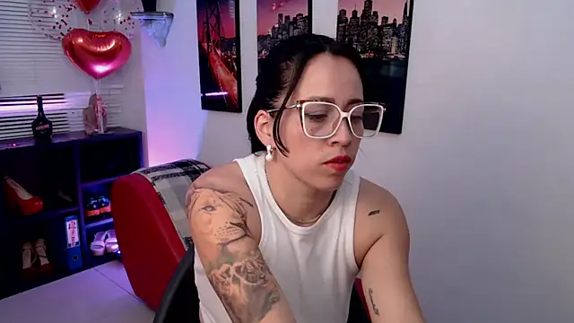 Milfangel1 online show from 10, 2, 2026