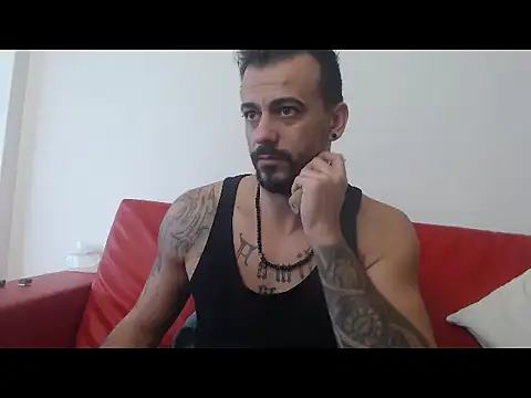 Snapshot of RyanxCole chatting on 2, 2, 2026 RyanxCole online show from 2, 2, 2026