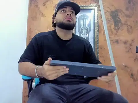 Chris Evans22 online show from 5, 2, 2026