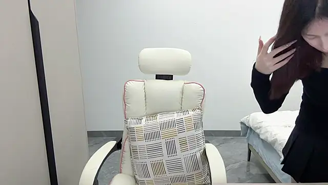 Snapshot of DYyyyyy-- chatting on 12, 2, 2026 DYyyyyy-- online show from 12, 2, 2026