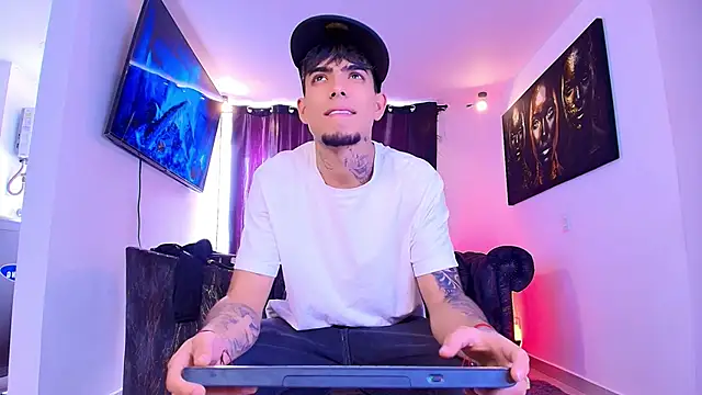 miguel aguirre  online show from 2, 2, 2026