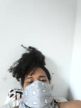 Snapshot of Escalibur56 chatting on 15, 4, 2026 Escalibur56 online show from 15, 4, 2026