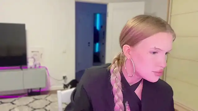 Snapshot of DannSago chatting on 27, 2, 2026 DannSago online show from 27, 2, 2026