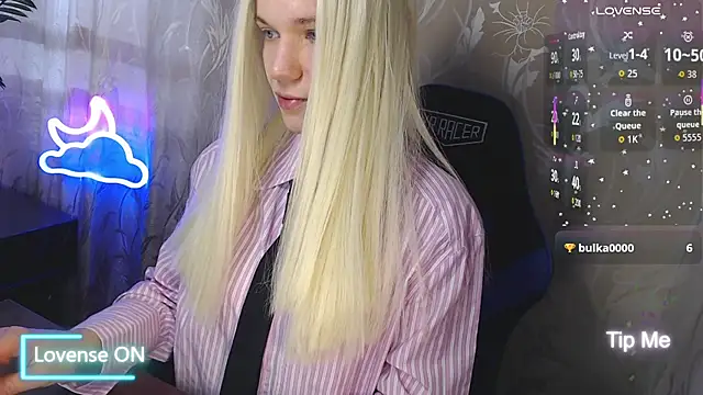 Shiny Victoria online show from 29, 3, 2026