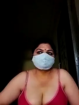 Snapshot of kumkum05 chatting on 16, 4, 2026 kumkum05 online show from 16, 4, 2026