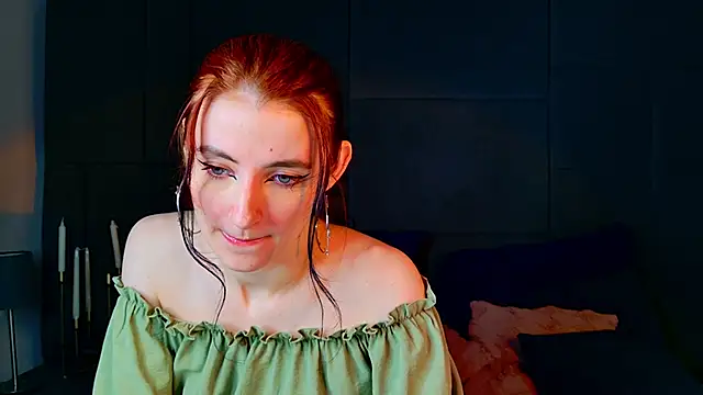 Snapshot of NicoleLuxe chatting on 1, 6, 2026 NicoleLuxe online show from 1, 6, 2026