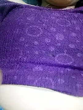 Royal hotti0011 online show from 16, 4, 2026