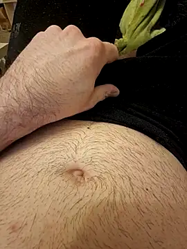 Snapshot of TrustMeNow chatting on 5, 2, 2026 TrustMeNow online show from 5, 2, 2026