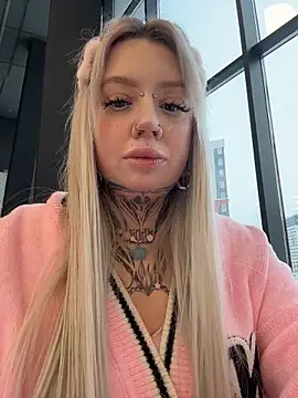 Snapshot of Chiibi chatting on 11, 2, 2026 Chiibi online show from 11, 2, 2026