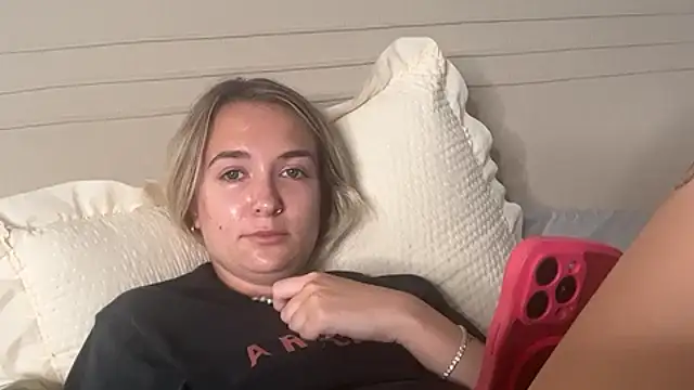 kelseyblu online show from 25, 5, 2026