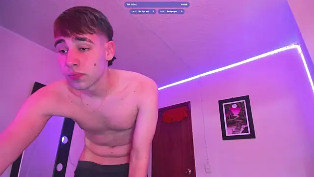 PapiNoha69 online show from 3, 2, 2026