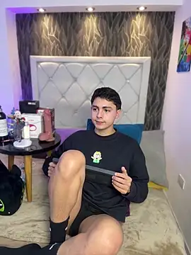 Snapshot of Samu_Hott chatting on 10, 2, 2026 Samu Hott online show from 10, 2, 2026