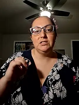 RavenOnyx online show from 9, 2, 2026