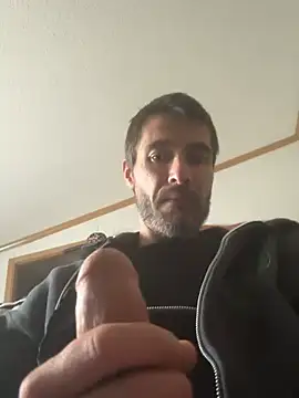 Snapshot of tommattsonn chatting on 26, 6, 2026 tommattsonn online show from 26, 6, 2026