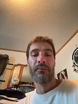 Snapshot of tommattsonn chatting on 3, 7, 2026 tommattsonn online show from 3, 7, 2026