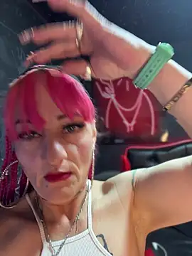 Karolaiin LS online show from 4, 2, 2026