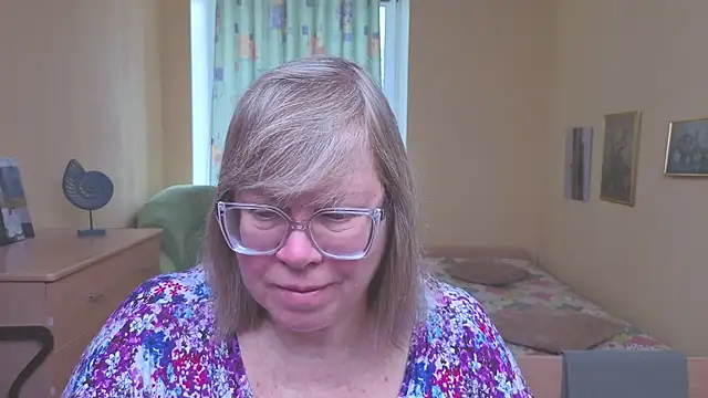 Snapshot of Emma_Eclipsee chatting on 13, 2, 2026 Emma Eclipsee online show from 13, 2, 2026