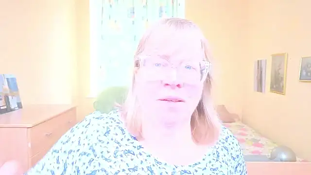 Snapshot of Emma_Eclipsee chatting on 25, 2, 2026 Emma Eclipsee online show from 25, 2, 2026