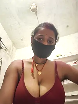 Snapshot of Vinita_cuty chatting on 2, 4, 2026 Vinita cuty online show from 2, 4, 2026