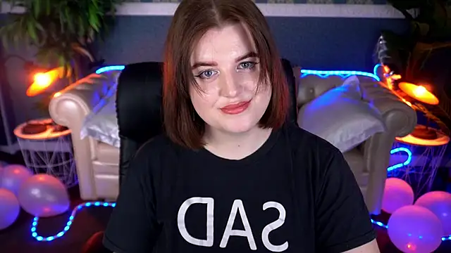 Snapshot of KristiFoxy chatting on 3, 3, 2026 KristiFoxy online show from 3, 3, 2026