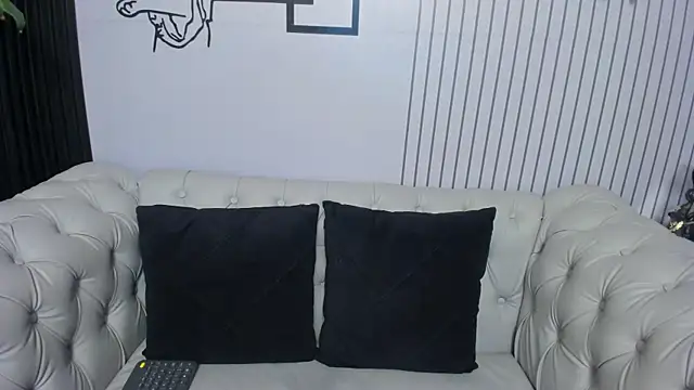 Snapshot of sophie_bonny chatting on 27, 2, 2026 sophie bonny online show from 27, 2, 2026