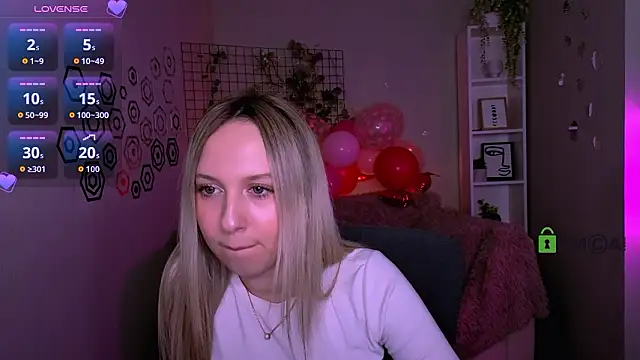 Snapshot of tiffani_murr chatting on 20, 2, 2026 tiffani murr online show from 20, 2, 2026