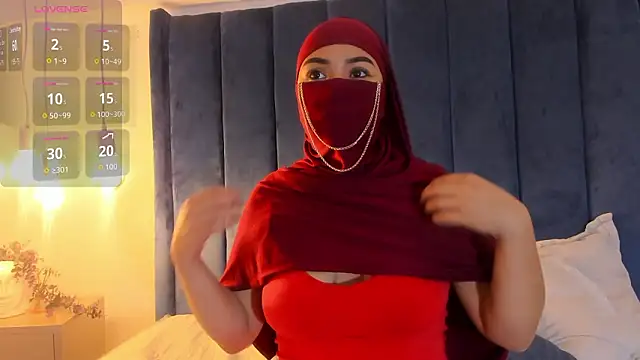 fatimarab   online show from 10, 2, 2026