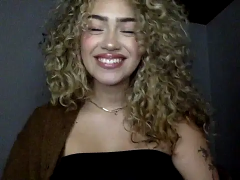 Maddy Beluci online show from 5, 3, 2026