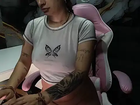  weird sativa online show from 20, 3, 2026