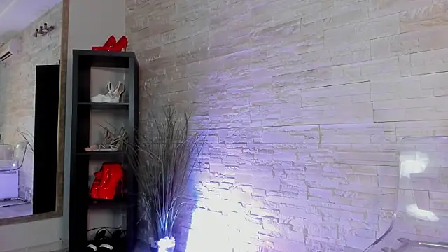 Ivorym00n online show from 8, 4, 2026