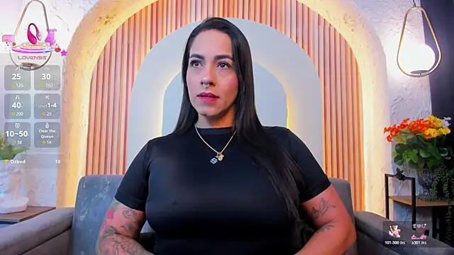 Snapshot of violet_scott_ chatting on 25, 4, 2026 violet scott online show from 25, 4, 2026