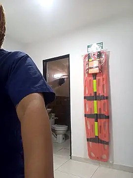 Snapshot of -Serena_ chatting on 7, 4, 2026 -Serena online show from 7, 4, 2026