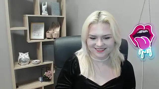 SweetLilyxo online show from 24, 2, 2026