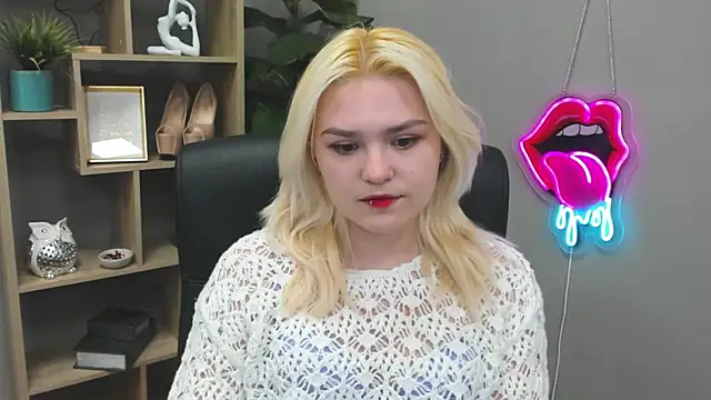 SweetLilyxo online show from 22, 3, 2026