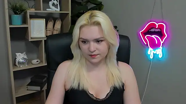 SweetLilyxo online show from 30, 3, 2026