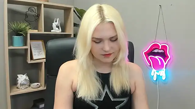 SweetLilyxo online show from 20, 5, 2026