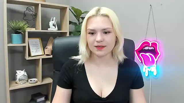 SweetLilyxo online show from 21, 5, 2026